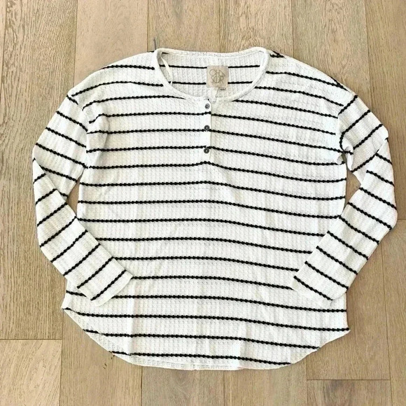 Chaser striped long sleeve pullover white black sm - Picture 1 of 5